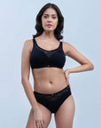 SOIE Woman - Full Coverage Padded Bra and Mid Rise Brief With Lace Detailing - -for Women