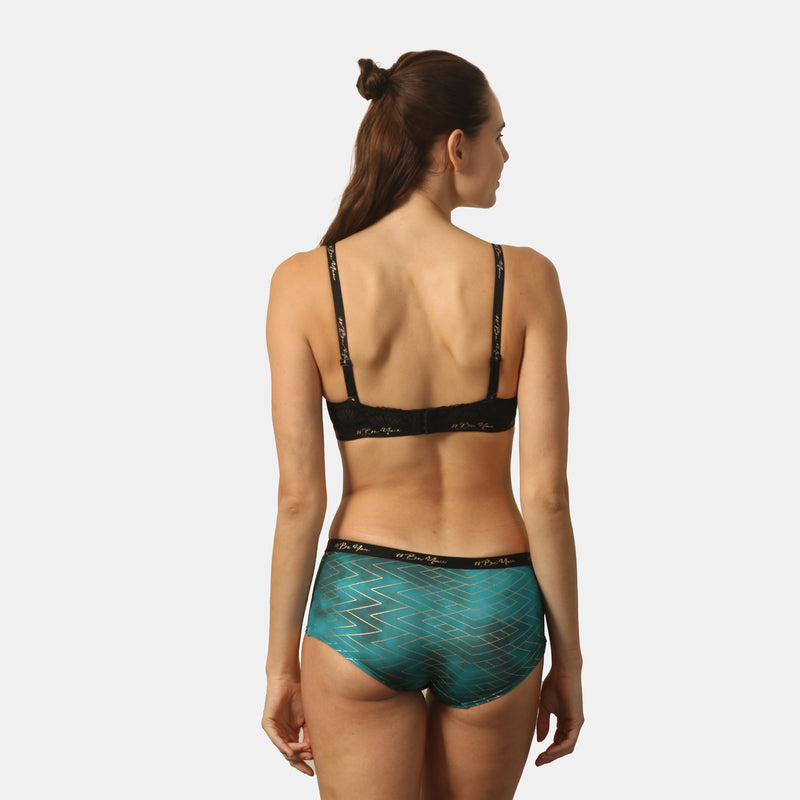 Padded Non-Wired Full Coverage Detachable Back Straps Printed Bra with High Rise Full Coverage Printed Boyshorts- SET FB-557/ FP-1557