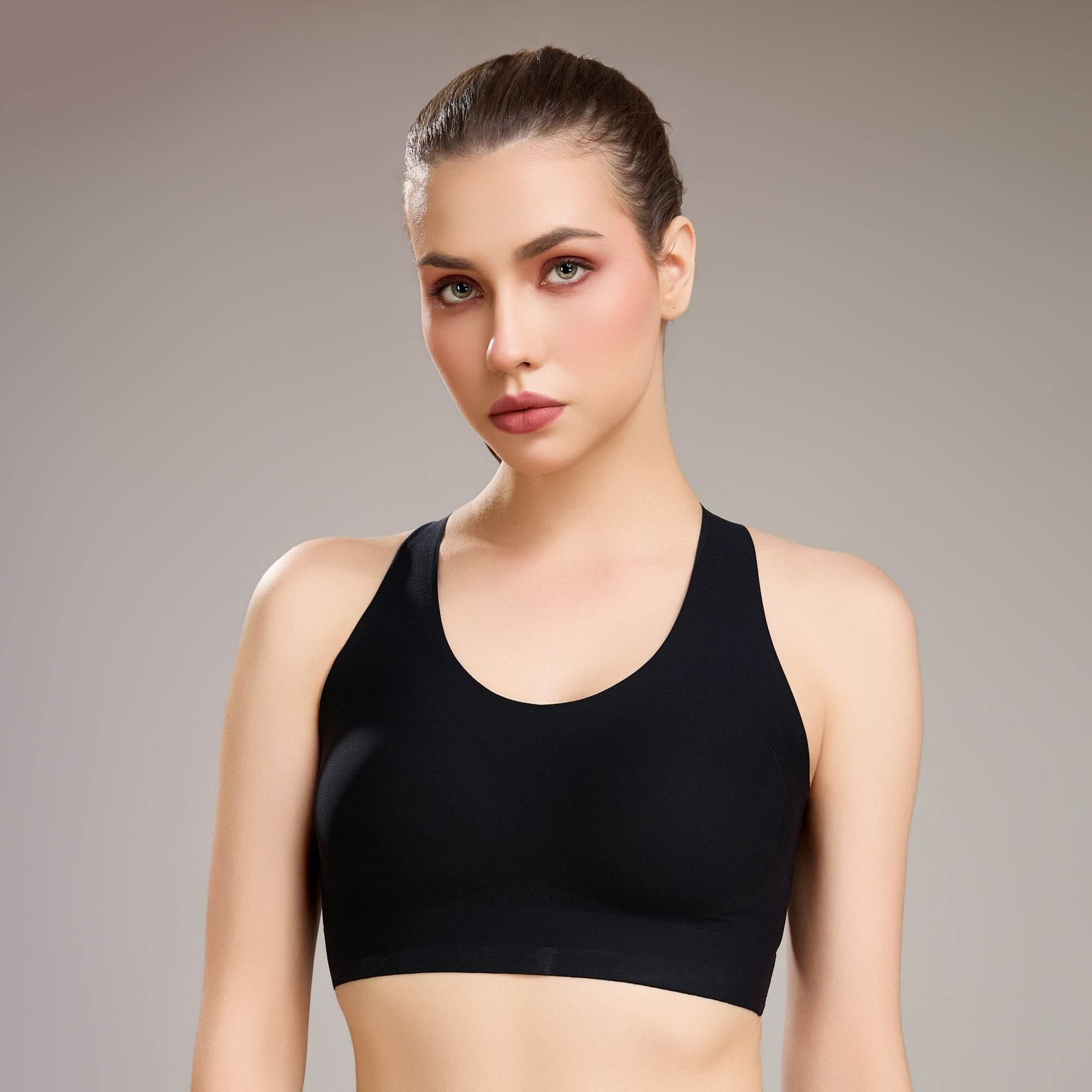 Padded Non wired Full Coverage Seamless Sports Bra with Criss