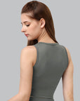 SOIE Woman - Sleeveless Activewear Solid Sports Crop Top - Crop Top -for Women