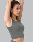 SOIE Woman - Sleeveless Activewear Solid Sports Crop Top - Crop Top -for Women