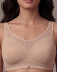 Full Coverage Padded Non Wired Bra With Lace Detailing
