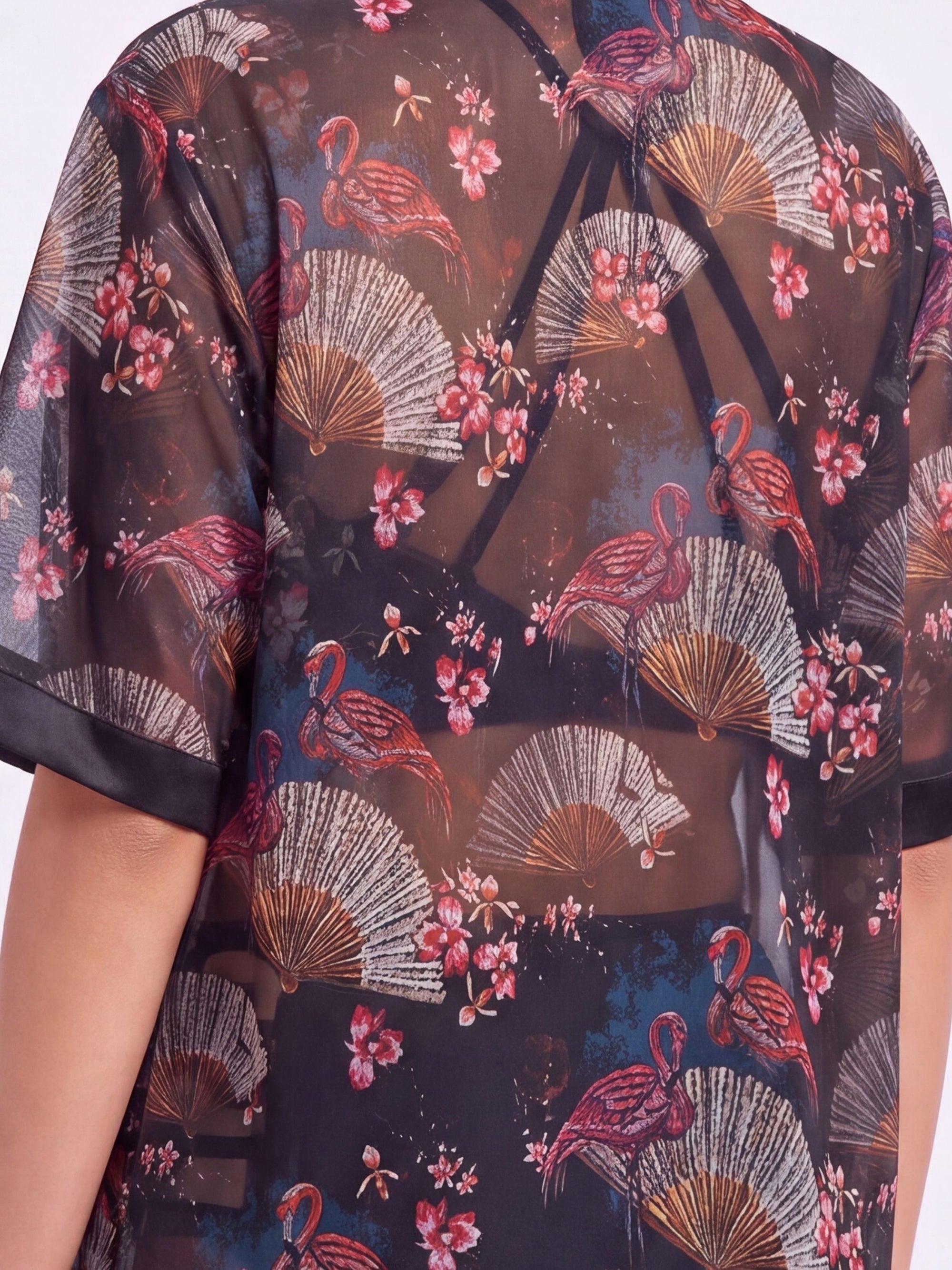 Oriental Print Half-Sleeve Satin Hem Kimono Robe