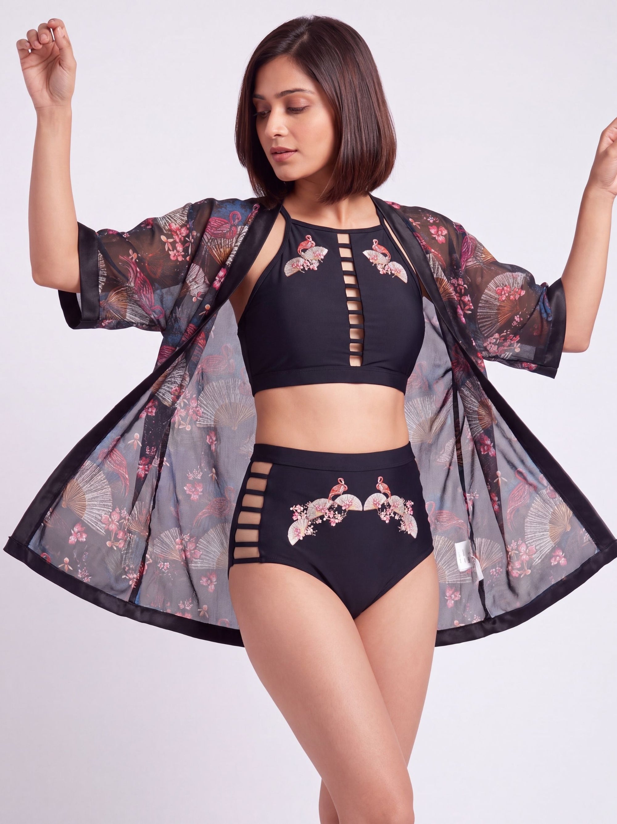 Oriental Print Half-Sleeve Satin Hem Kimono Robe