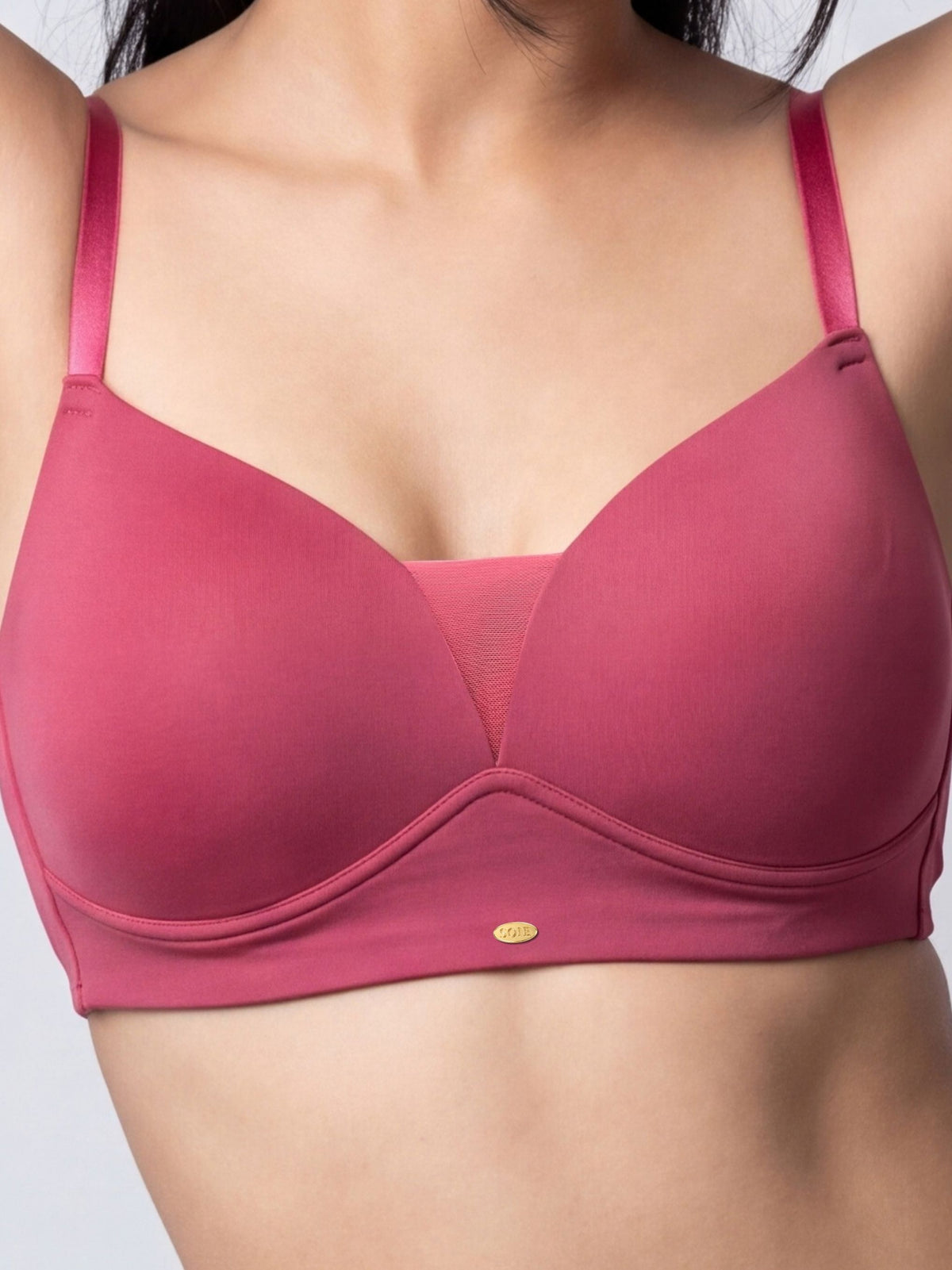 Lightly Padded Full Coverage Bra with Breezy Mesh Detail