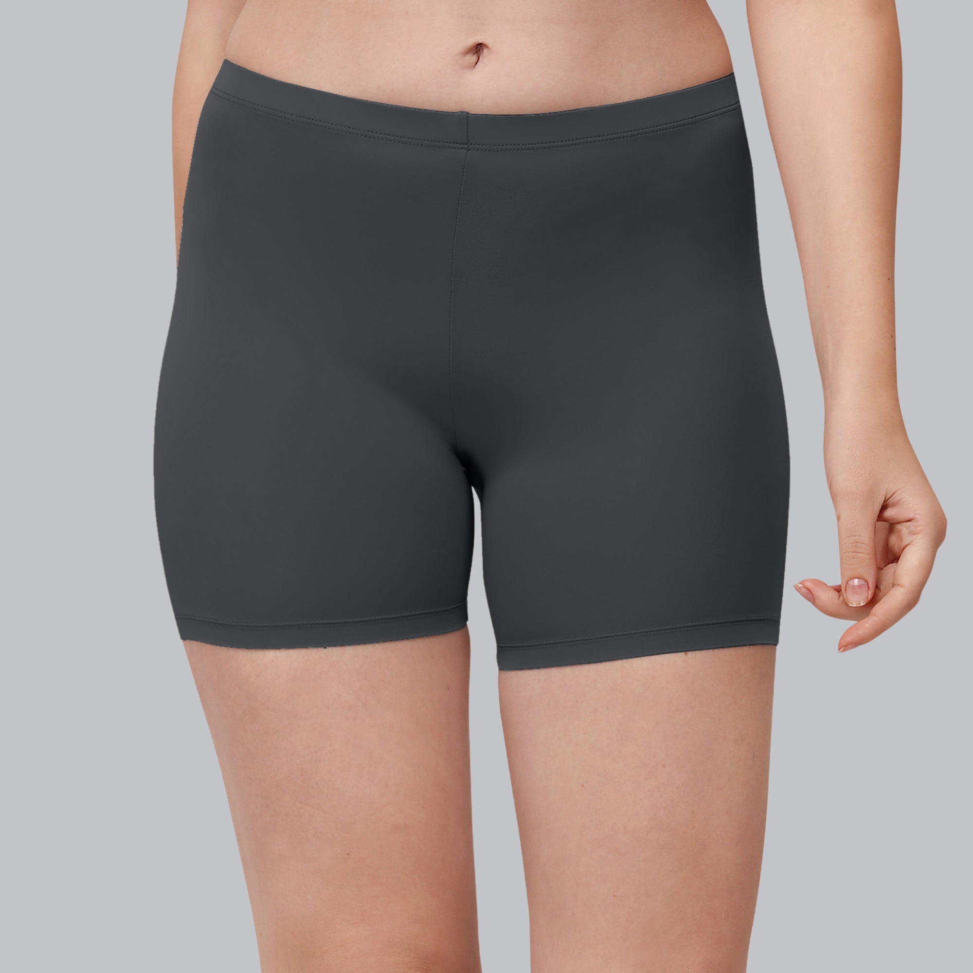 Solid Polyamide Spandex Mid Thigh Length Cycling Shorts- CS-4