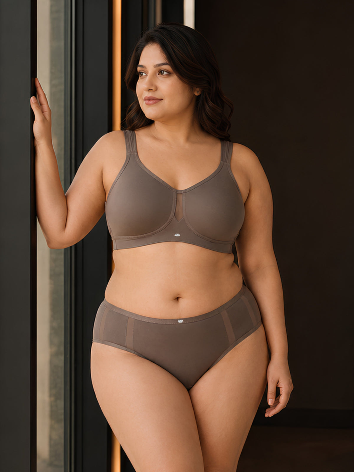 Full Coverage Minimiser Bra with High Waist Brief Set