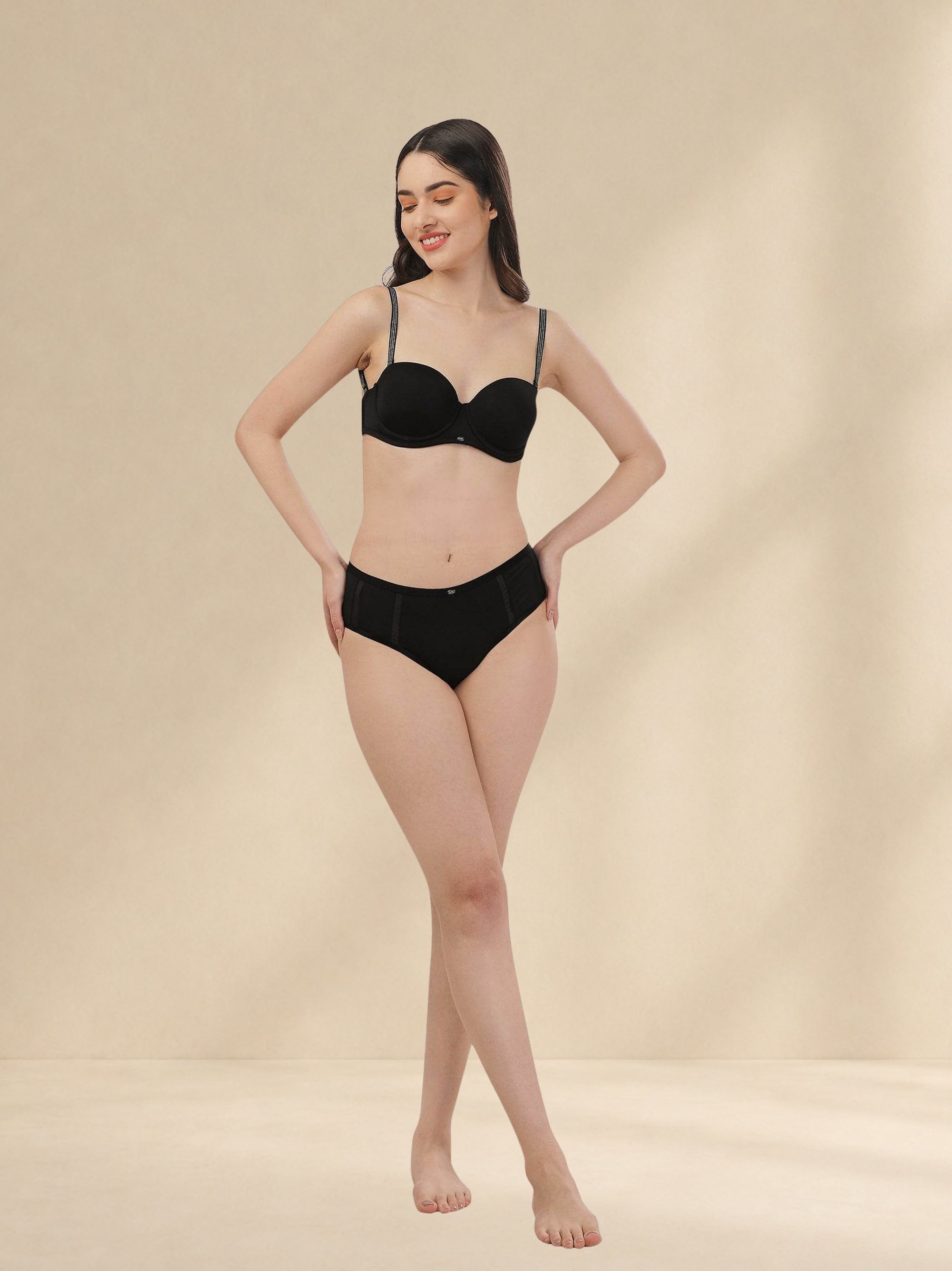 Medium Coverage Padded Underwired Multiway Transparent Back Bra
