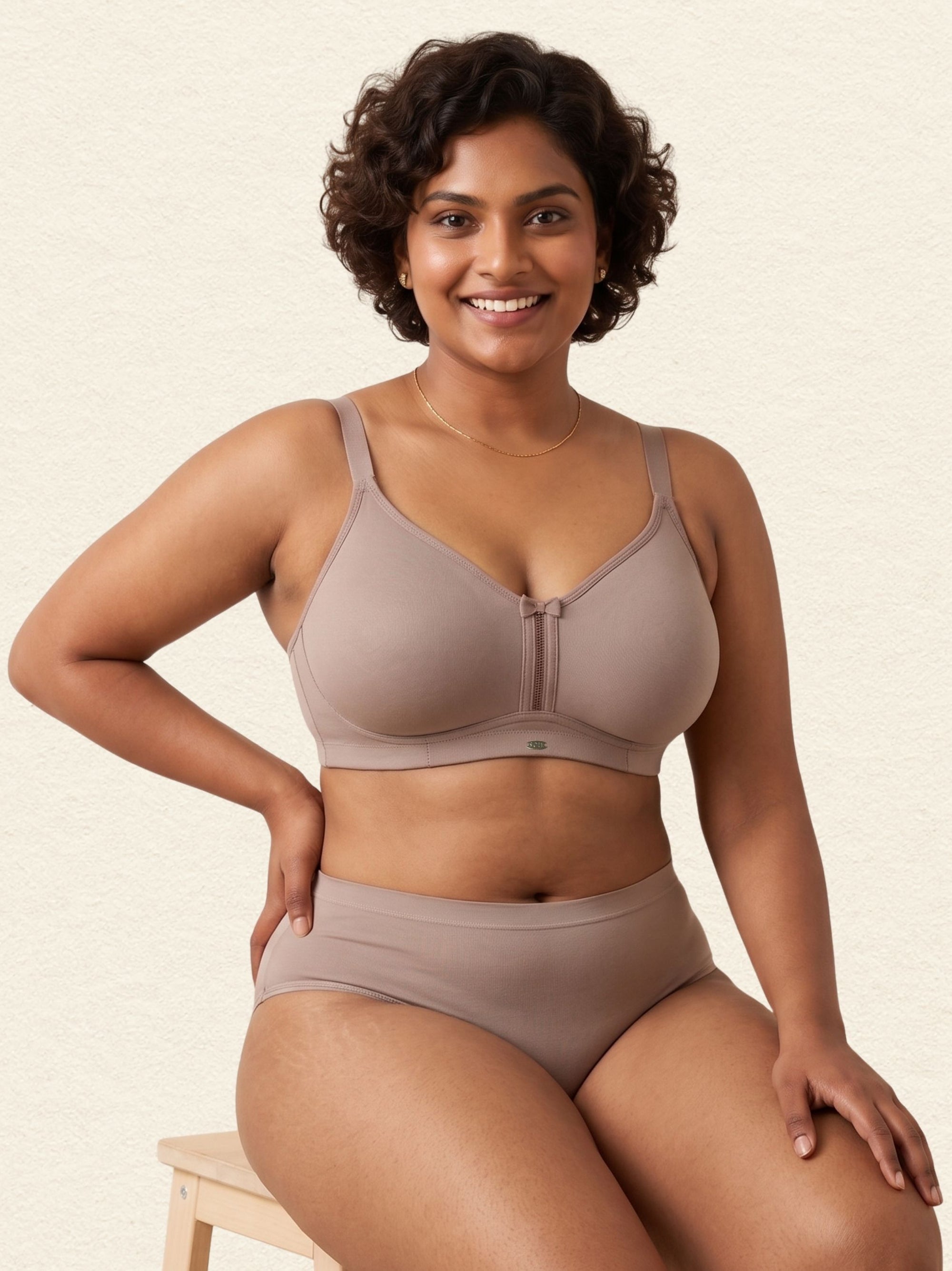 Triple-Layer No-Show Full Coverage Nylon Minimizer Bra
