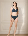 Full Coverage Minimizer Bra with No-Show Cups
