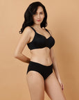 Full coverage Sweetheart neckline padded wired bra with Medium coverage brief