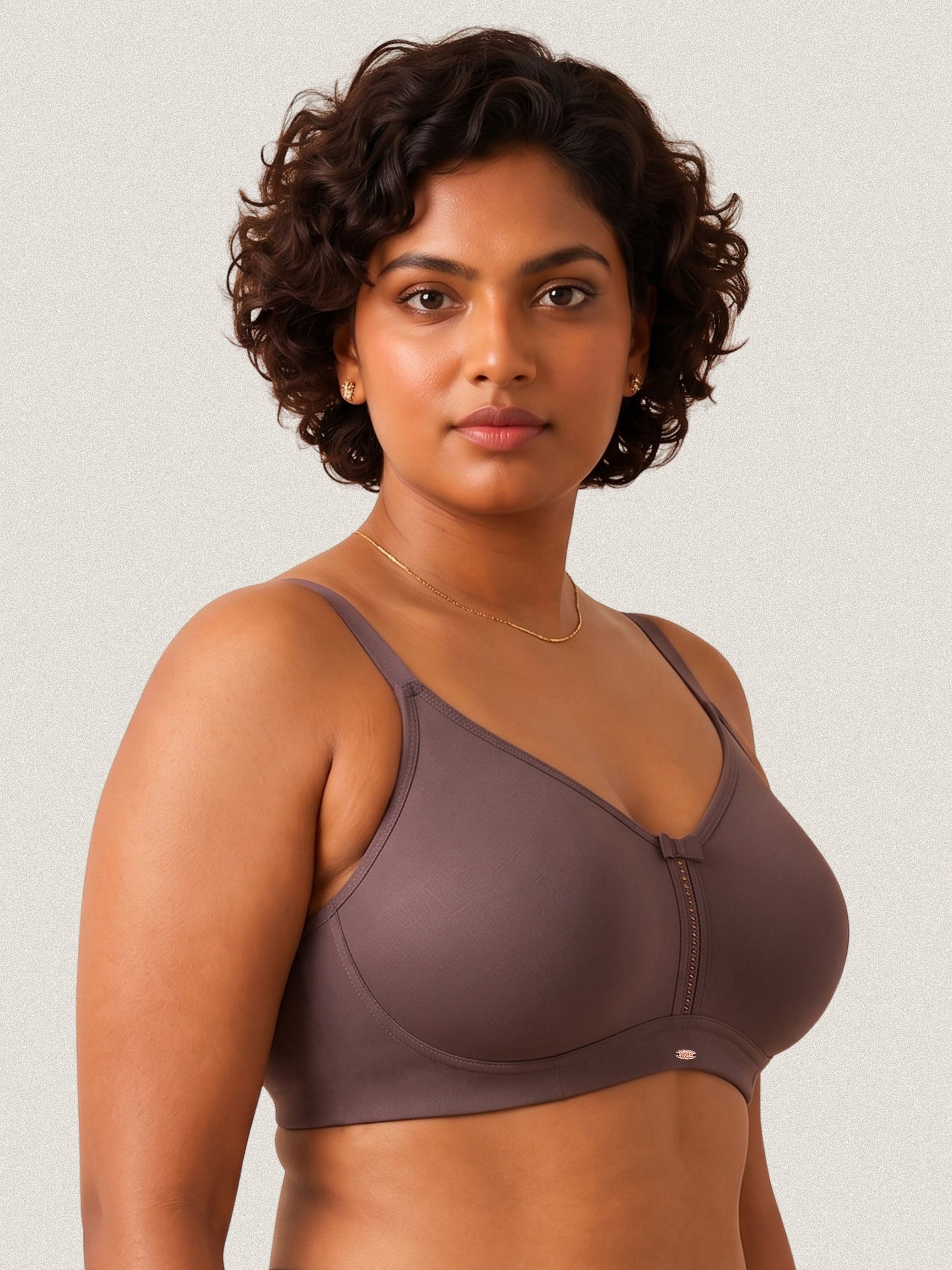 Triple-Layer No-Show Full Coverage Nylon Minimizer Bra