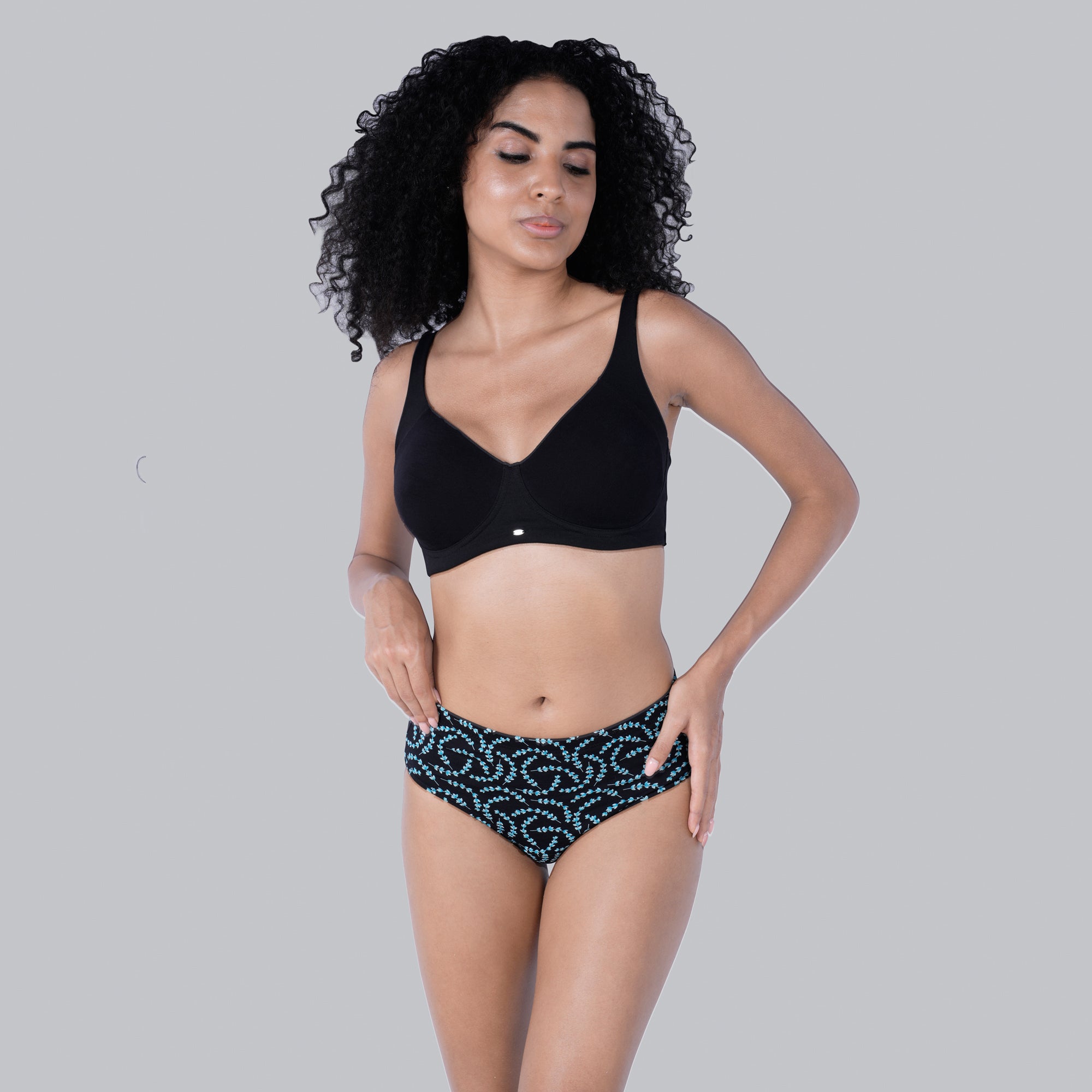 Non Padded Non Wired Strech Cotton Full Coverage Moulded Cups T-shirt Bra-CB-342