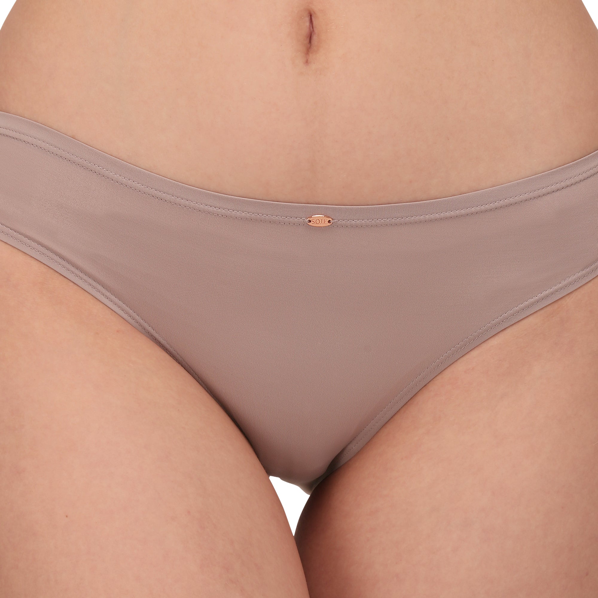 Mid Rise No VPL Medium Coverage Ultra Soft Brief CP-1130