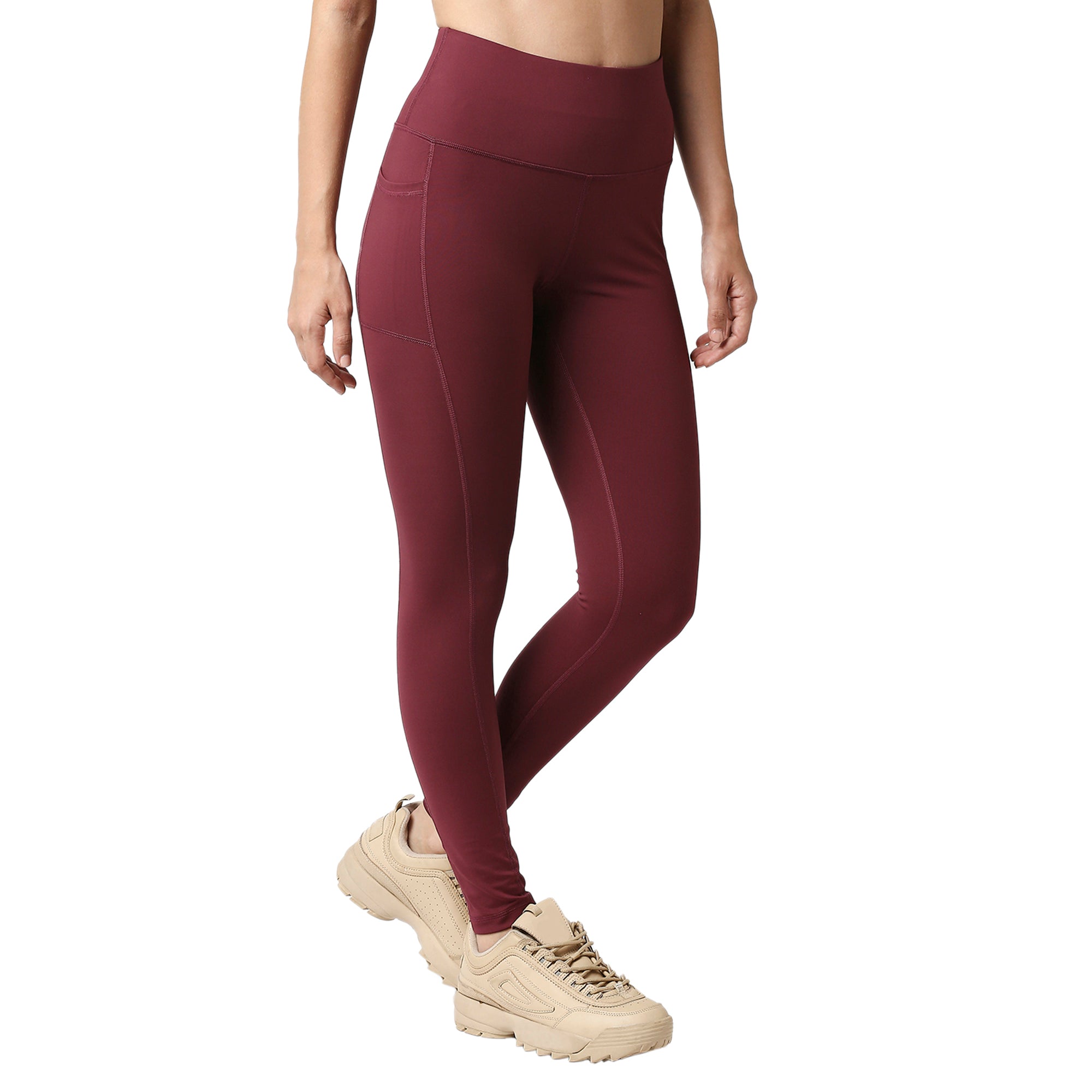 Set of Sleeveless Sports Crop Top and High Waist Ankle Length Sports Leggings With Pockets Set AT-5 AT-2